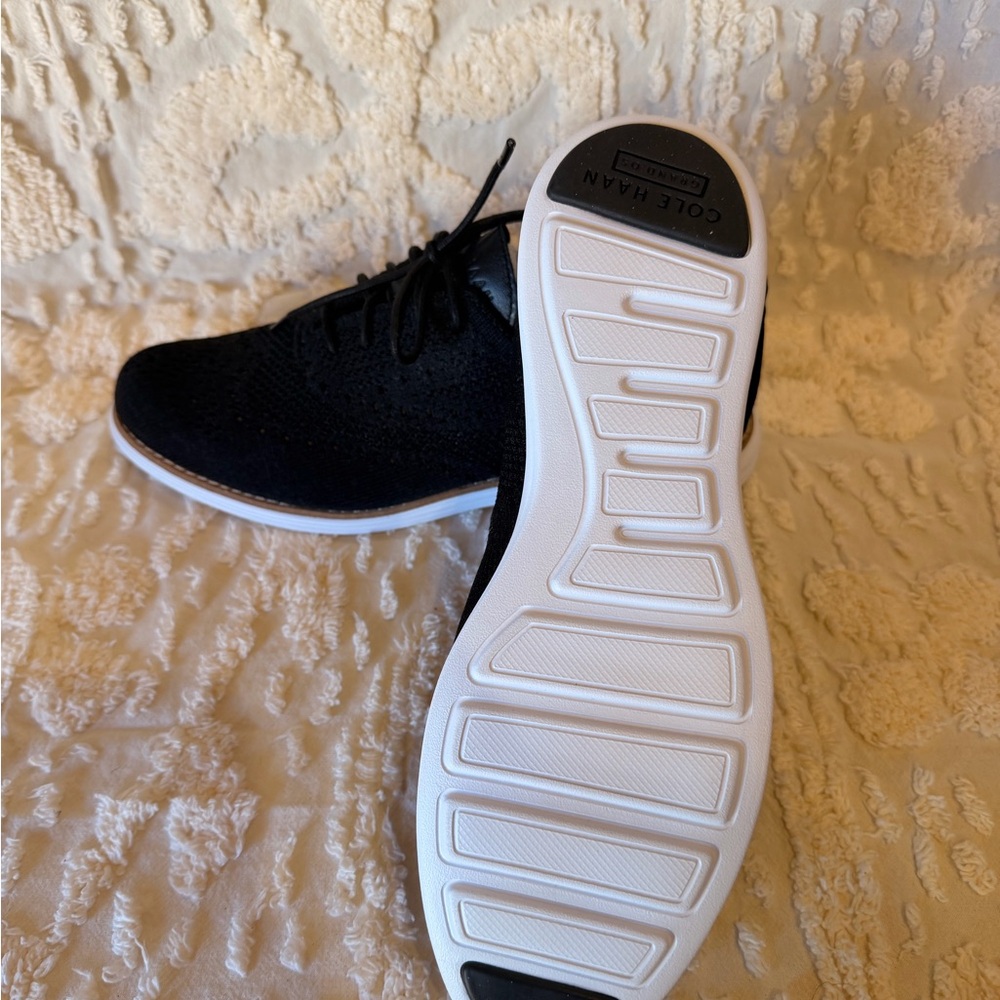 Cole Haan Black Knit Lace-Up Flats #511 - Picture 3 of 3